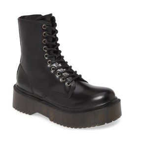 Jeffrey Campbell Sopas Black Lugged Platform Boot